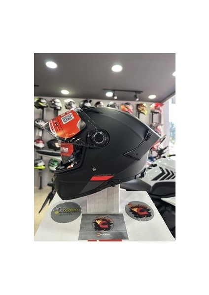 Helmets Thunder 4 Sv Mat Siyah Full Face Motosiklet Kaskı fiyatları
