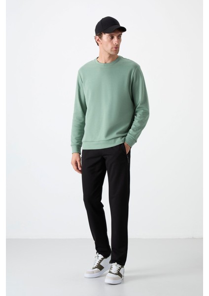 Siyah Erkek Fermuarlı Üç Cepli Standart Kalıp Klasik Paça Eşofman ALT-84671 modelleri