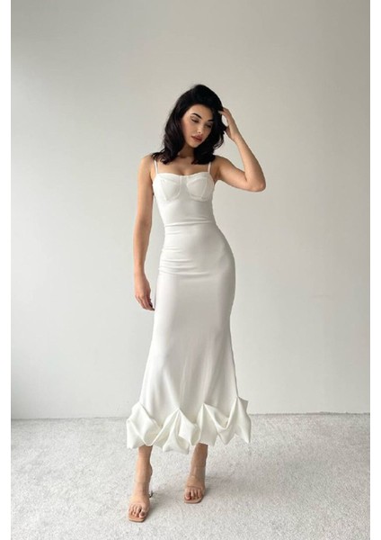 Julidress Beyaz Groplu askılı Eteği Volanlı Premium Uzun Elbise indirimleri