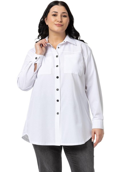 Büyük Beden Çıtçıt Kapamalı Plikaşeli Manşetli Cepli Beyaz Gömlek