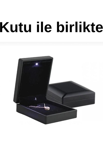 DMR Accessoire Işıklı Kutuda Işıltılı Çember Daire Kolye