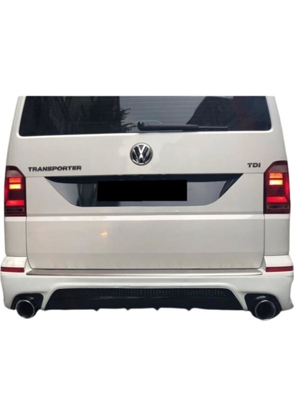 Volkswagen Transporter T6-T6,5 Izgaralı Arka Ek (Plastik)