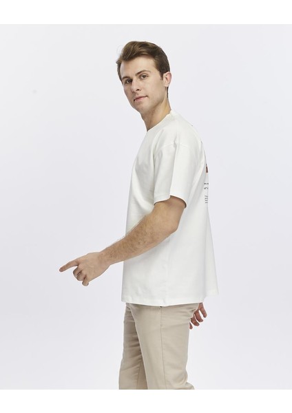 Arkası ve Önü Baskılı Oversize Tişört modelleri