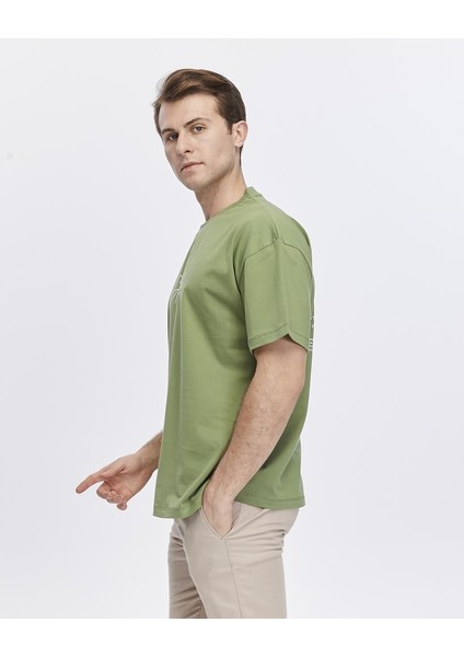 Arkası ve Önü Baskılı Oversize Tişört modelleri