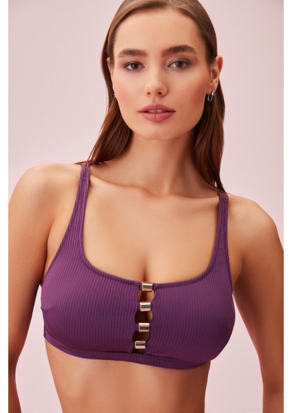 Detaylı Dokulu Bralet Bikini Üst