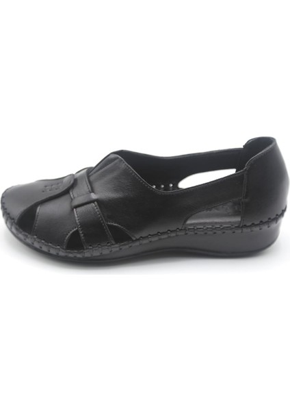24033330 Kadın Deri Ayakkabı