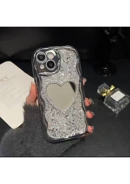 iPhone 11 Uyumlu Kalpli Aynalı Pırıltılı Yumuşak Kılıf