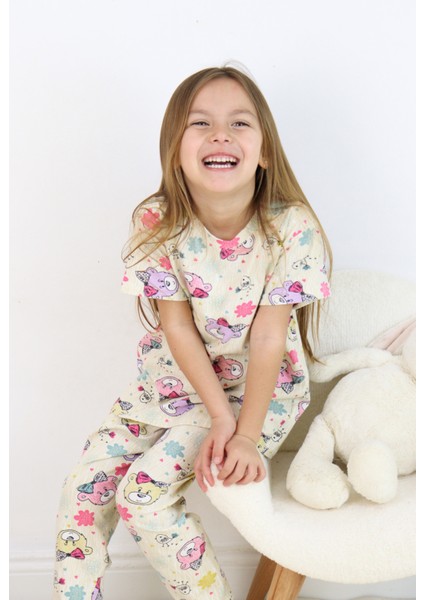 Harika Kids Kız Çocuk Pamuklu Penye Kumaş Baskılı Pijama Takımı