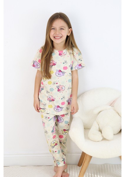 Kız Çocuk Pamuklu Penye Kumaş Baskılı Pijama Takımı