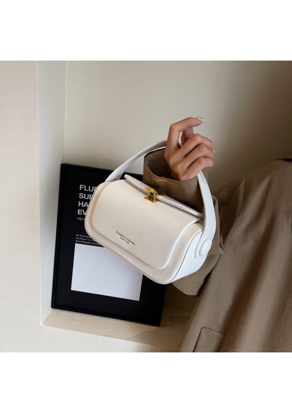 Moda Omuz Ç Antas I (Yurt Dışından) modelleri