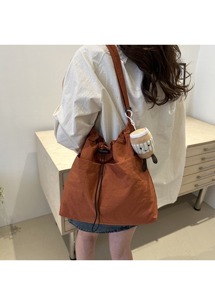 Kore Tarzı Niş Rahat Edebi Kanvas Kova Çanta, Kadınlar Için Moda Büzme Ipli Omuz Çantası, Internet Ünlü Ili Naylon Crossbody Çanta (Yurt Dışından) modelleri