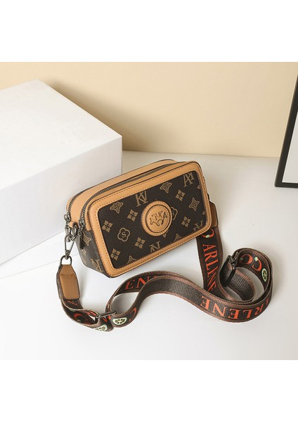 Kadınların Çantası ve Çizgi Çantası Için Geniş Omuz Çantası ile Küçük Kare Çantası Bastırılmıştır. (Yurt Dışından)