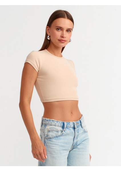 30936 Vücuda Oturan Crop Top-Açık Bej