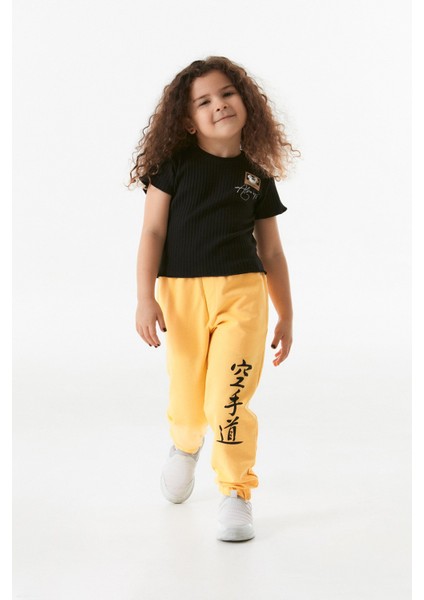 Kabartma Baskılı Bisiklet Yaka Kız Çocuk Tişört modelleri