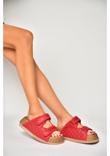 S811546209 Kırmızı Kalın Tabanlı Kadın Terlik modelleri