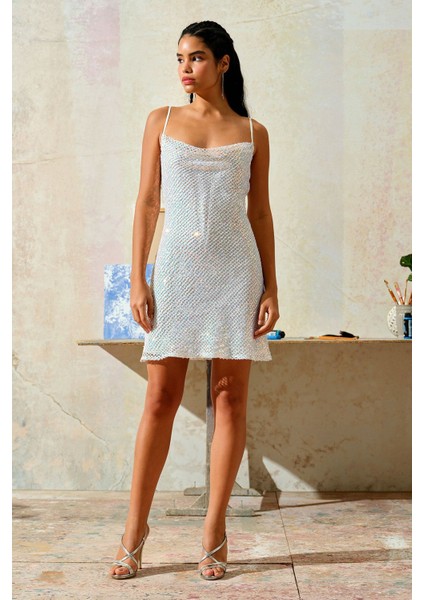 Payetli Degaje Elbise Beyaz fiyatları