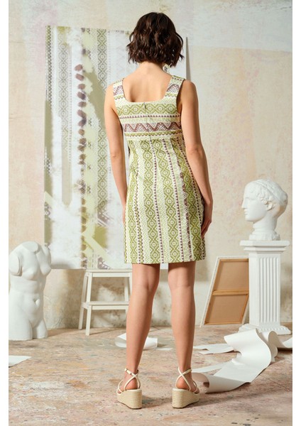 Kilim Desenli Mini Elbise Haki fırsatları