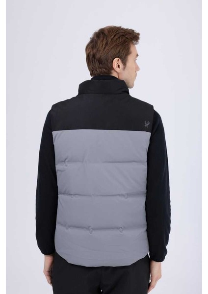 Archer Men Down Vest