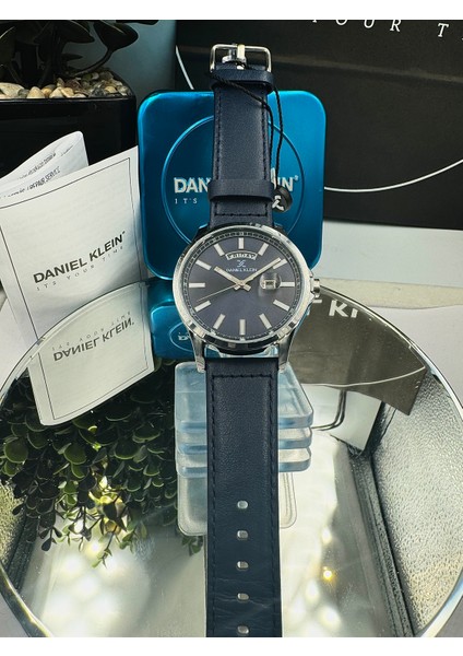 Kutulu Çelik Su Geçirmez Yeni Sezon Takvimli Erkek Kol Saati fiyatları
