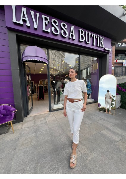 Yüksek Bel Cüzdanlı Kemer Detyalı Kumaş Pantolon -Beyaz