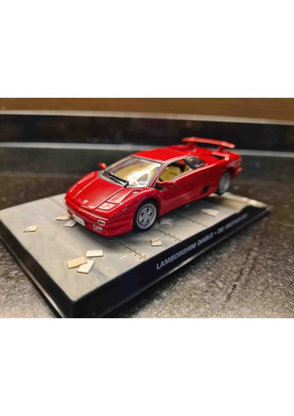 1/43 Lamborghini Diablo James Bond 007 Die Another Day