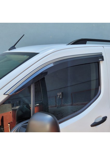 Toyota Proace City Kromlu Cam Rüzgarlığı 2'li 2019 Model ve Sonrası