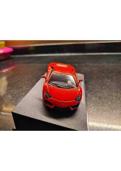 Leo Models 1/43 Lamborghini Aventador Lp 700-4 2010