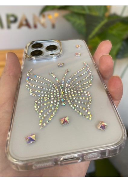 iPhone 15 Promax Uyumlu Hologram Taşlı Kelebek Desenli Şeffaf Kılıf