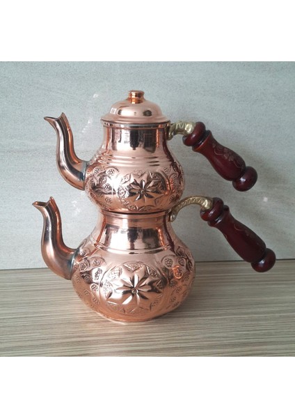 Bakır Çaydanlık Çiçek Işlemeli Küçük 1.4 Lt