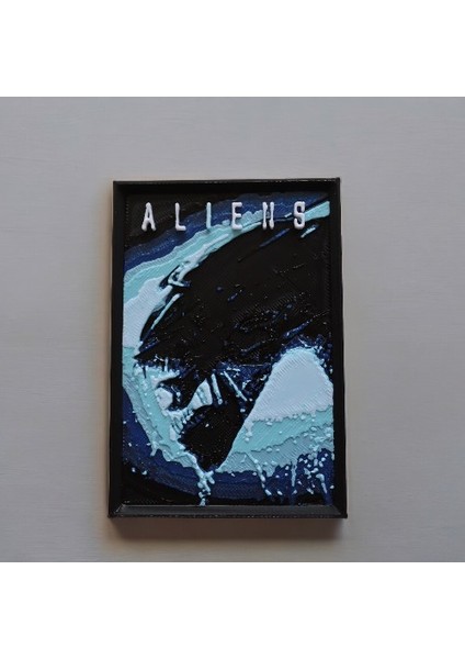 Nana Art Aliens Film Afişi Magnet