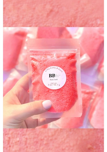 Bath Box Çilek Kokulu Köpüren Banyo Tozu, Manikür Tozu 200 gr