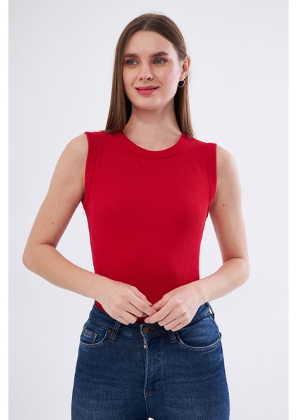 Kadın Kırmızı Fitilli Bisiklet Yaka Geniş Omuz Sıfır Kol Atlet