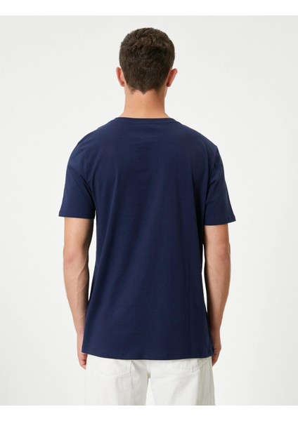 Basic Tişört Slim Fit Bisiklet Yaka Kısa Kollu