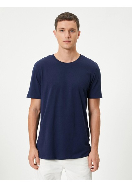 Basic Tişört Slim Fit Bisiklet Yaka Kısa Kollu