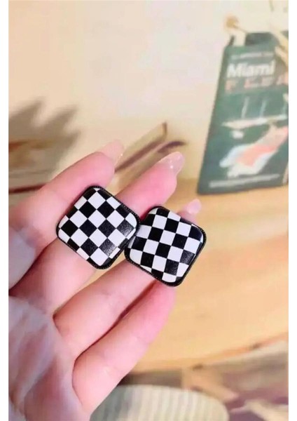 Damalı Deri Tasarım Küpe fırsatları