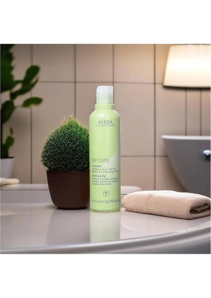 Be Curly Bukleli Saçlar Için Bukle Belirginleştirici -Temizleyici Şampuan 8.5FL.OZ-250ML
