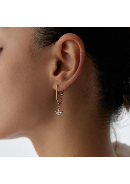 Minimal Lotus Altın Küpe