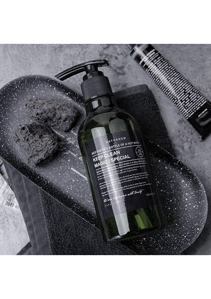 C Stili 250 ml 250ML Koyu Yeşil Sabun Şişesi Seyahat Kavanozu Losyon Spreyler Sıvı Basın Pompalı Ev Banyo Duş Jeli Şişesi (Yurt Dışından) fiyatları