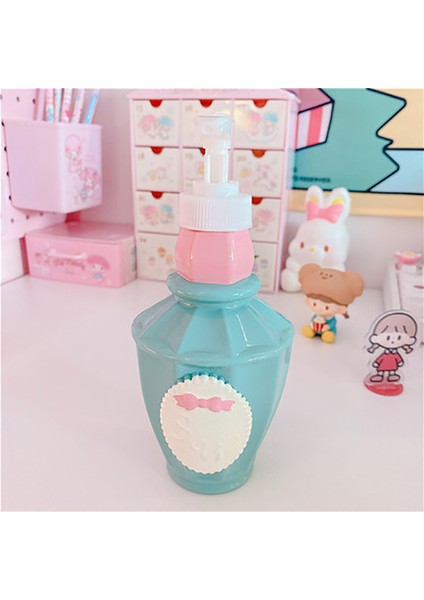 250ML Stili Sevimli Kabuk Parfüm Şekilli Banyo Şampuanı Şişesi 250ML Sabunluk Vücut Yıkama Saç Kremi Dolum Şişesi (Yurt Dışından)