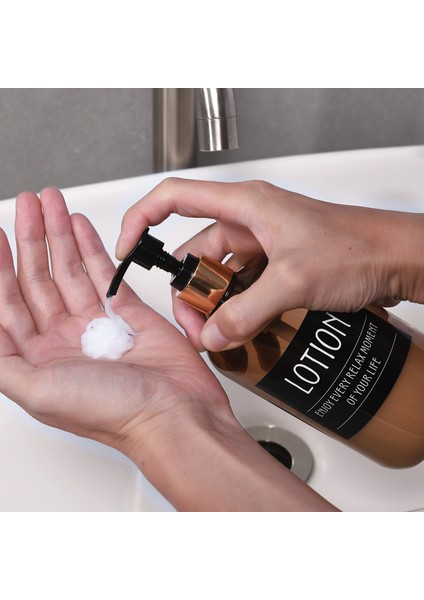 Koyu Gri Tarzı 500ML Banyo Şampuan Duş Jeli 500ML Losyon Pompalı Şişe Plastik Losyon Şişesi El Sabunu Fg Şişesi Sabunluk (Yurt Dışından) modelleri