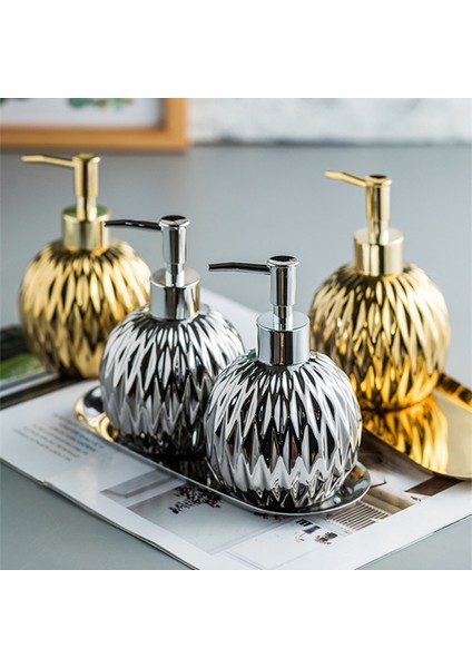 Altın 400ML Tarzı Lüks Altın Sabunluk Basın Kolu Seramik Sabunluk Gümüş Sabunluk Paslanmaz Çelik Tepsi Banyo Aksesuarı (Yurt Dışından) modelleri