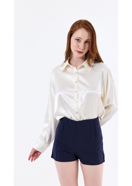 Süs Cepli Atlas Hafif Esnek Krep Sort | ŞRT14056YN modelleri