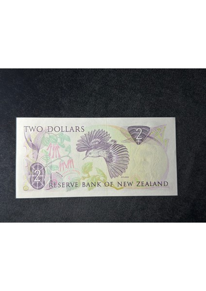 Kraliçe Elisabet Iı Yeni Zelenda 2 Dolar P 170B Seri End No 962118 Unc Çil fırsatları