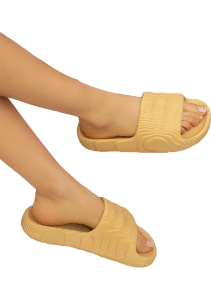 Plaj Havuz Hafif Rahat Kadın Terlik BEJ