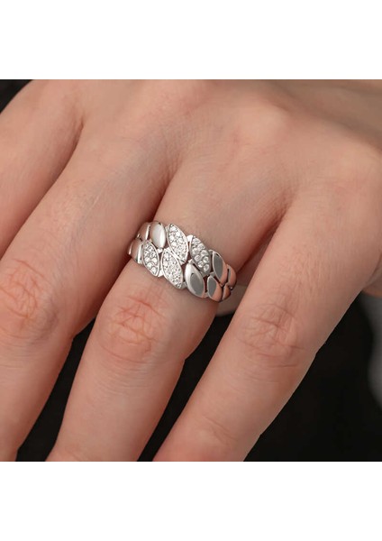 Gümüş Zirkon Taşlı Kadın Yüzük indirimleri