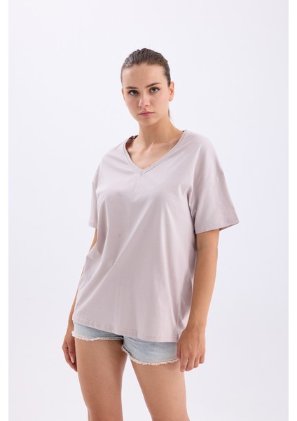 V Yaka Oversize T-Shirt