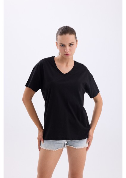 V Yaka Oversize T-Shirt