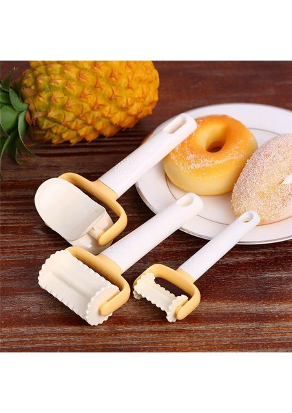 C Stili Ev Yapımı Mutfak Ekmek Kurabiye Hamuru Pasta Plastik Fırın Araçları Fırın Tekerleği Kesici Bıçak Kalıp (Yurt Dışından)