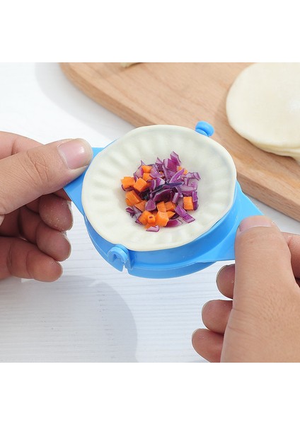 Yeşil Stil 1 Adet Plastik Mantı Kalıbı Çin Yemeği Jiaozi Yapıcı Hamur Baskı Mantı Pie Ravioli El Kalıbı Mutfak Yaratıcı Kendin Yap Yemek Araçları (Yurt Dışından)