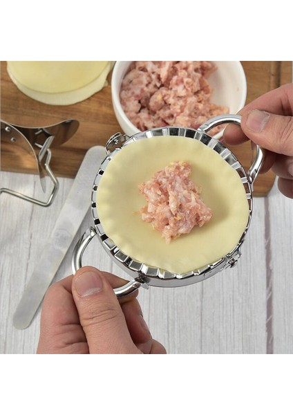 1pc Yuvarlak 9.5cm Tarzı 1 Adet Mutfak Paslanmaz Çelik Mantı Yapma Kalıbı Hamuru Kesici Turta Ravioli Mantı Kalıbı Doldurulmuş Et Kaşığı Mutfak Araçları (Yurt Dışından)